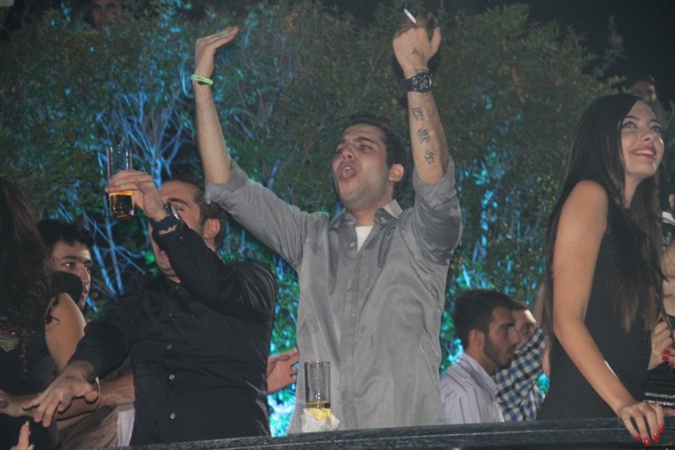 NDU SKYBAR Full Of Stars